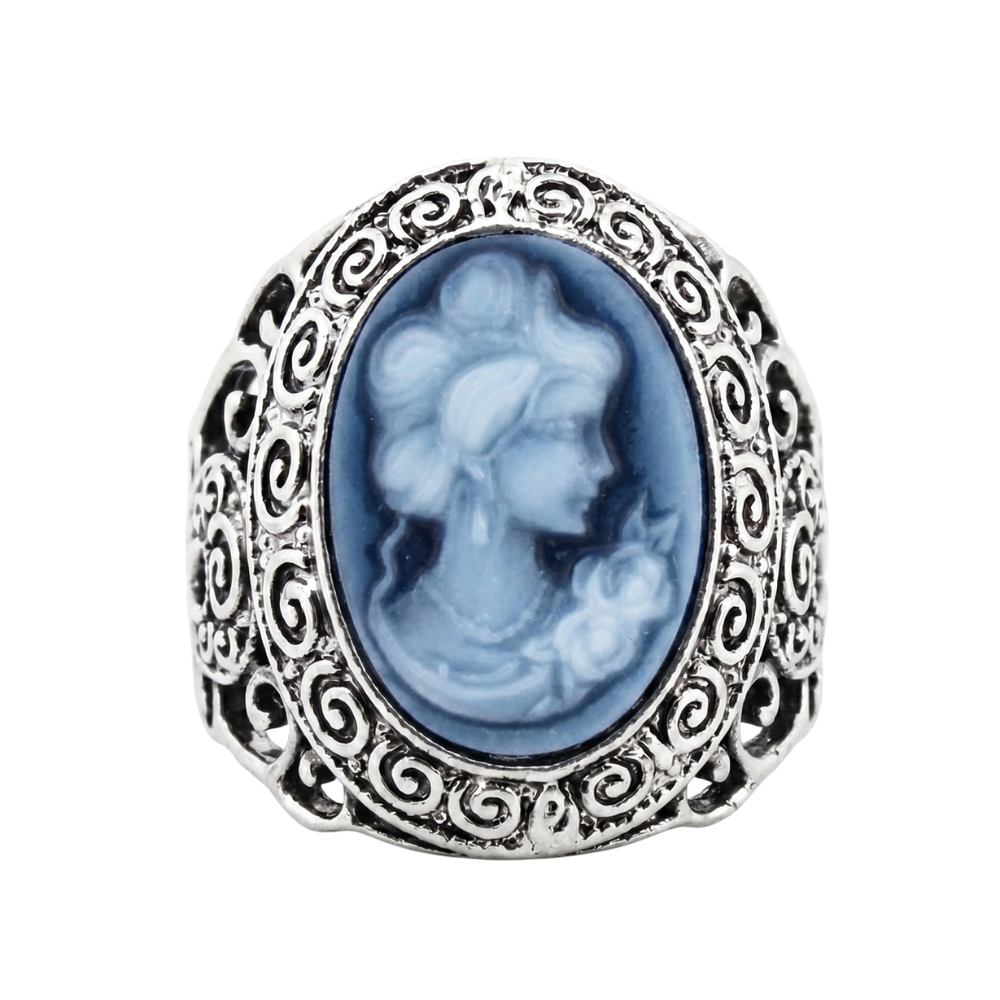 Vintage Cameo Ring