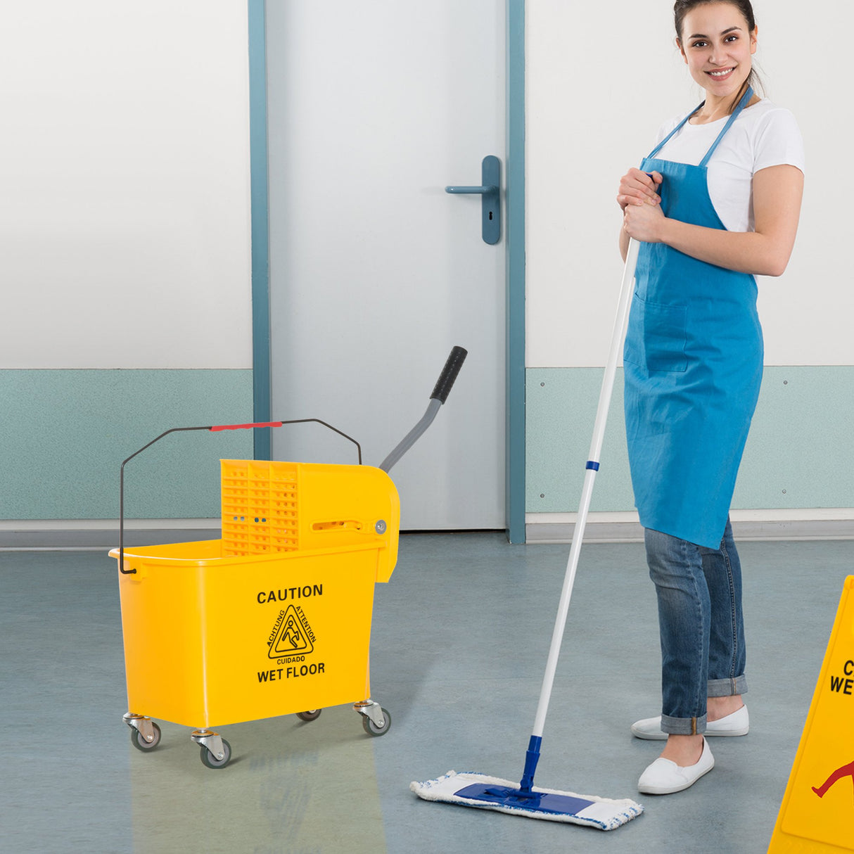 easycomfort easycomfort carrello secchio con separatore acqua e strizzatore rimovibile in pp giallo 63 x 27 x 67cm ean 8054111843638