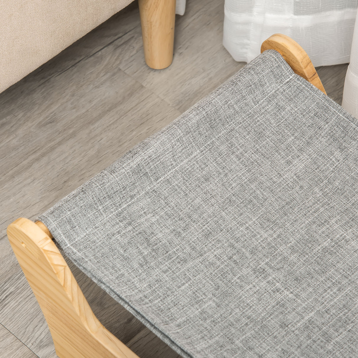 easycomfort easycomfort cuccia per gatti da interno con cuscino in peluche rimovibile e telaio in legno 68x43x20cm biancogrigio