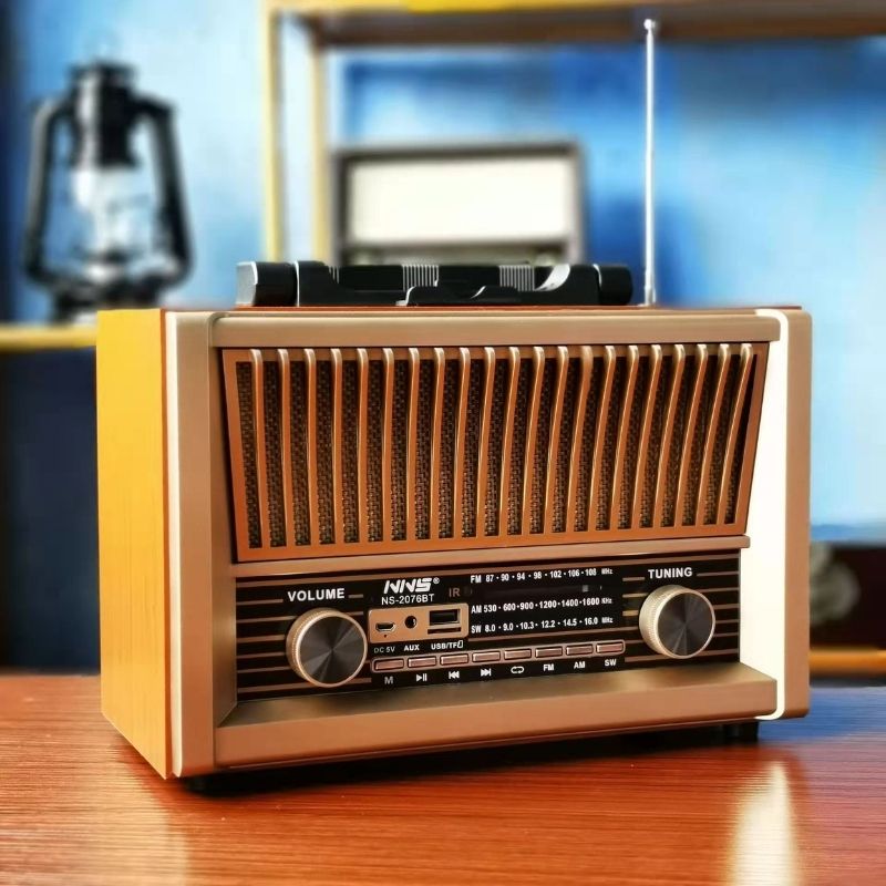 Vintage Retro Radio