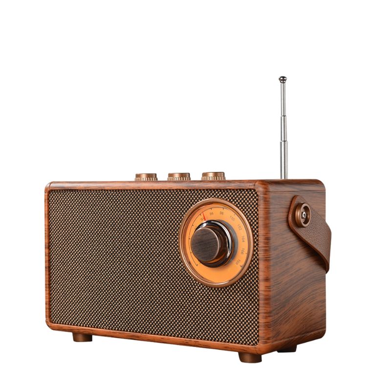 Vintage Look Radio