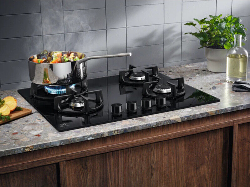 Electrolux 600 Series EGG64272K 4-Flammen-Gaskochfeld (L59xT52), schwarzes Glas